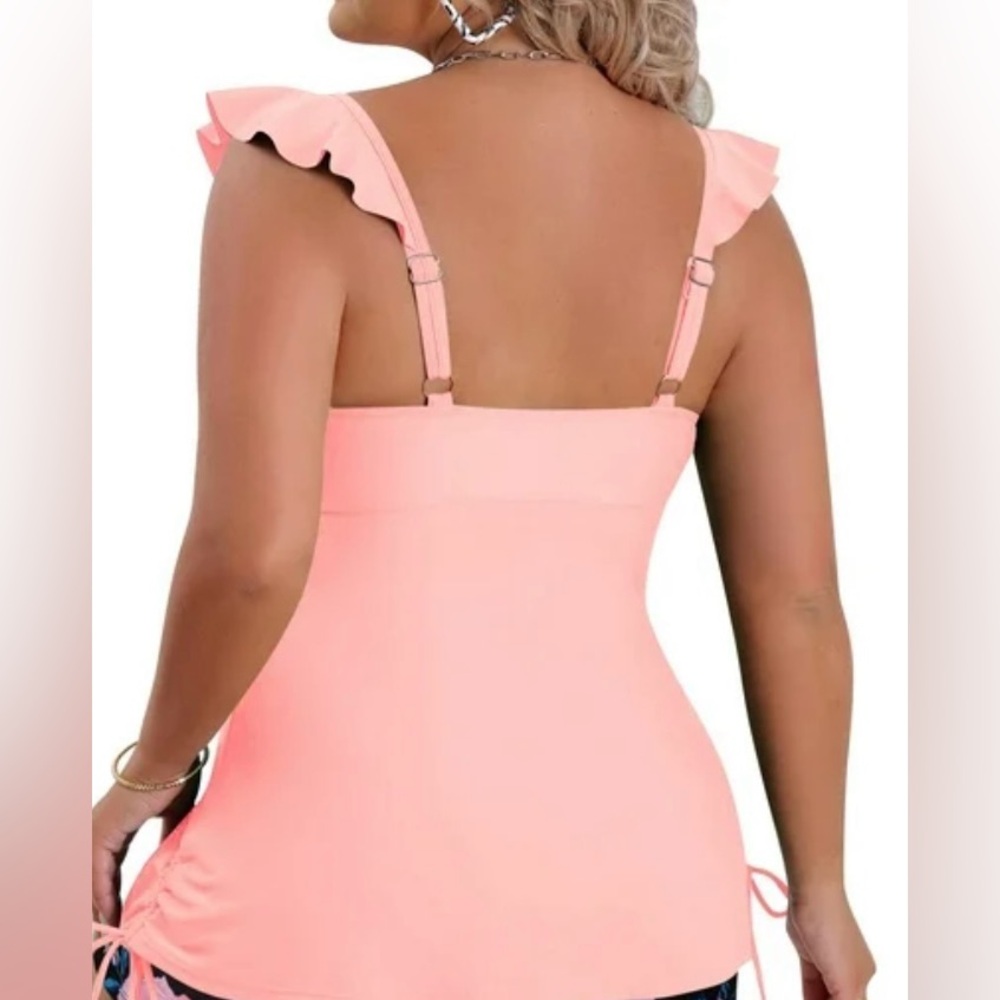 Peach Ruffle V-Neck Women's Swim Top Size XL
🍑TOP ONLY🍑 NWOT - Picture 2 of 5